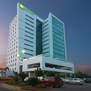 Hotel Zona Krystal By Ihg, Queretaro